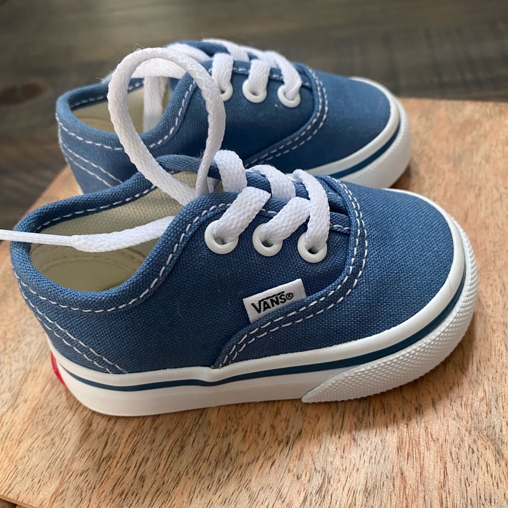 Vans Baby Toddler Authentic Blue and White Sneakers Classic Canvas Design - Picture 4 of 11